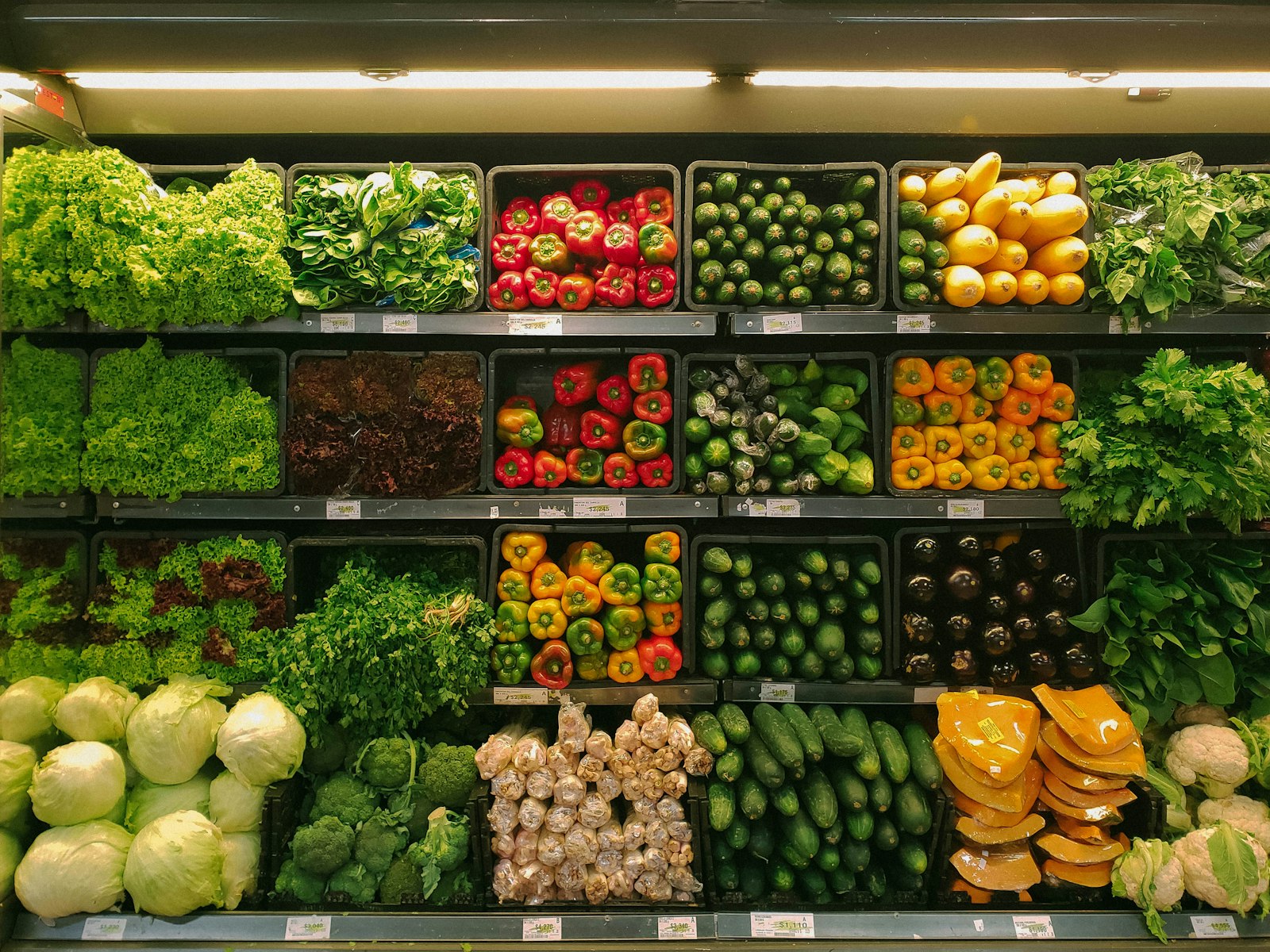 FMCG retail aisle